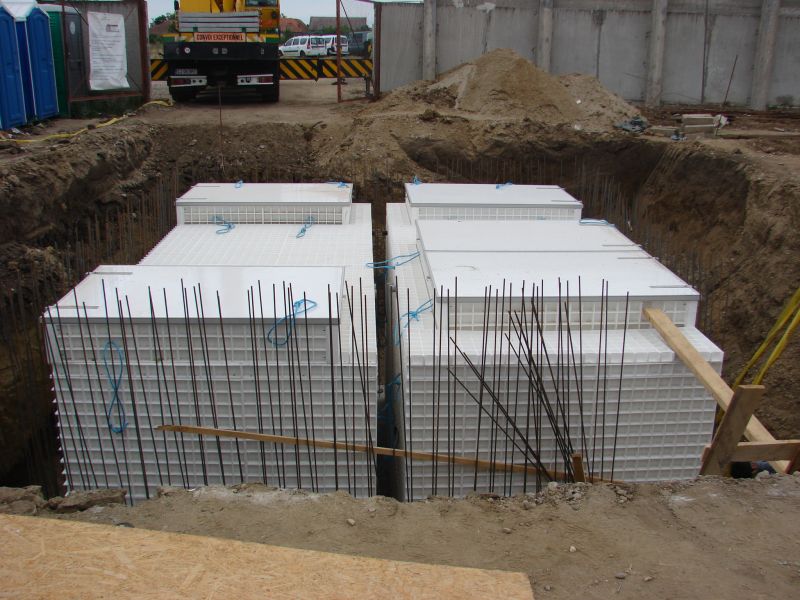 Statie epurare AS-VARIOcomp 200 N/PUMP in timpul montajului
